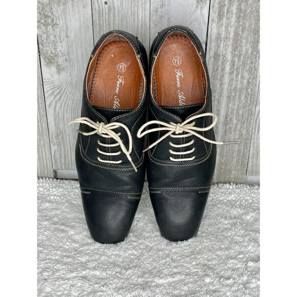 Ferro Aldo Black Oxford Derby Shoes Size 7.5 - Picture 2 of 11